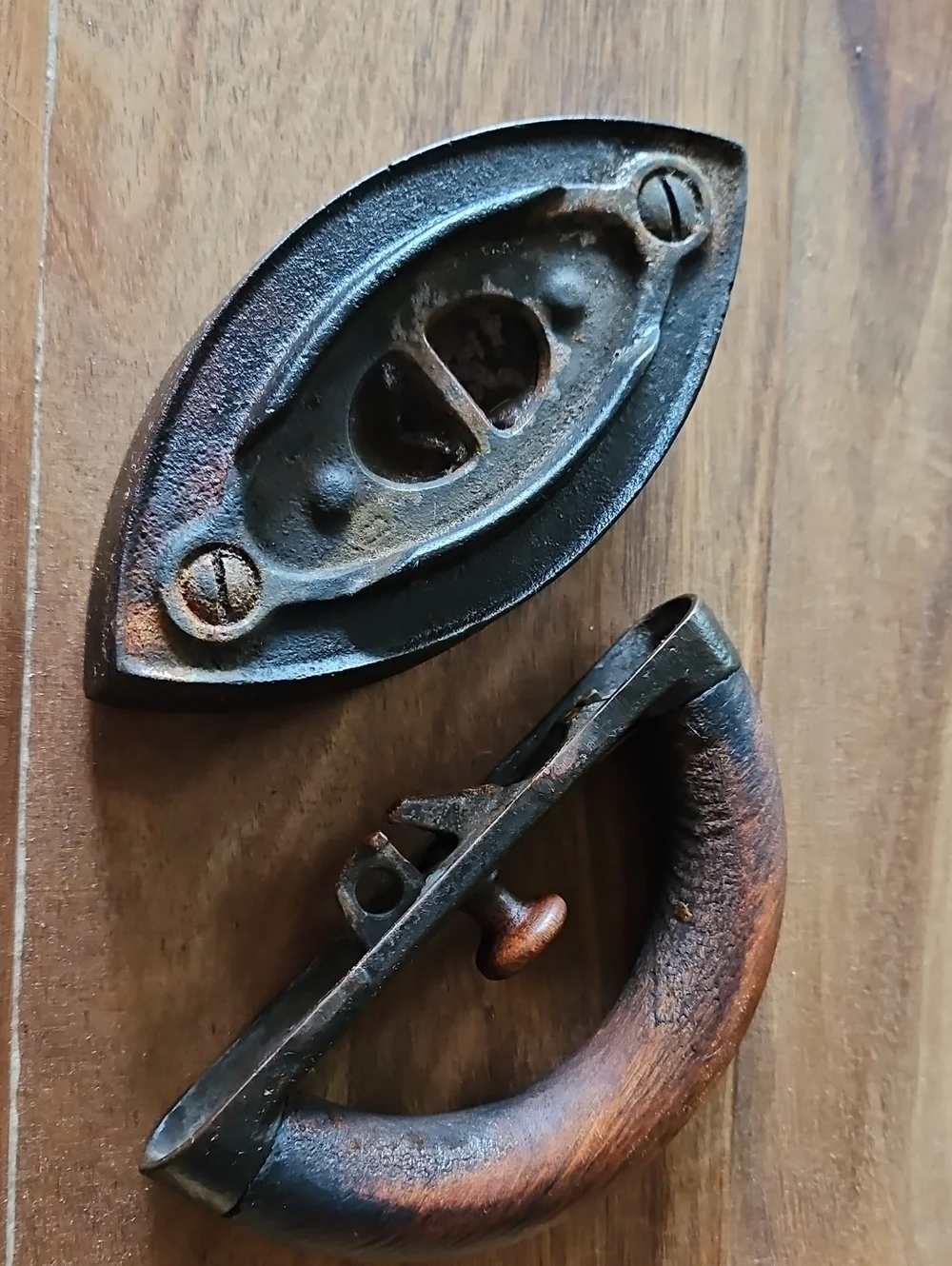 Antique Sad Iron Set - Colebrookdale 